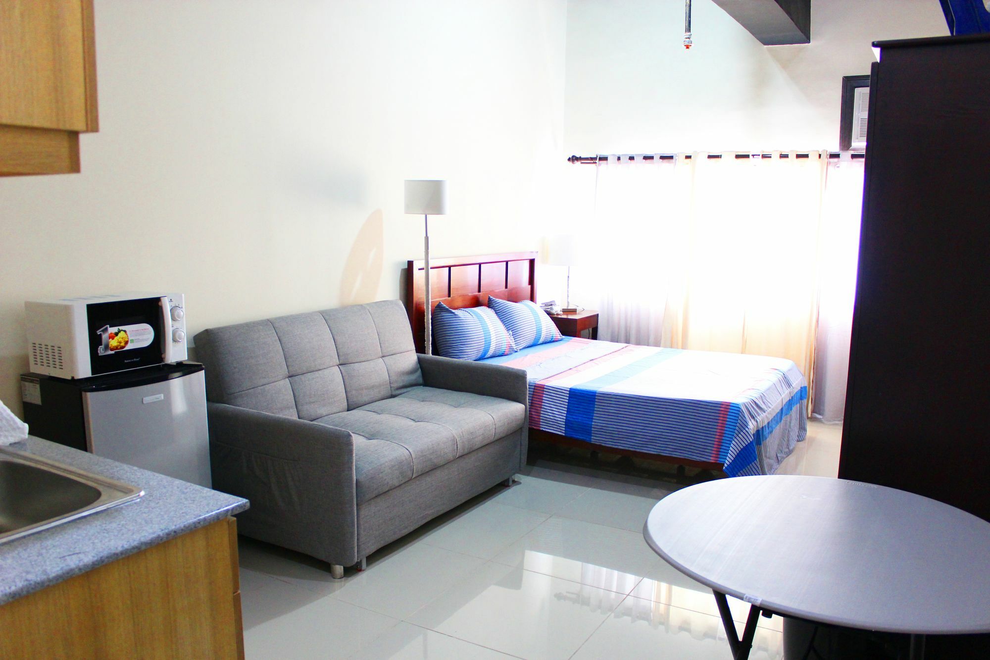 Feel Great Stay Condotels - San Marino Cebu Exteriér fotografie